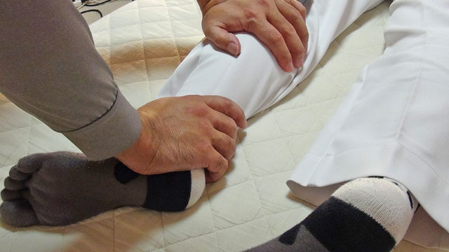 足痛 足の甲 脚の外側 ふくらはぎの張り 北九州小倉南の整体 医療関係者も通う北九州整体院